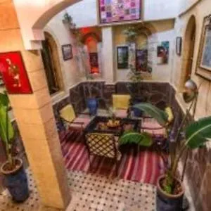 buradan rezervasyon yapın